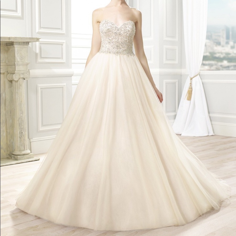 Moonlight Spring 2015 Wedding Dress